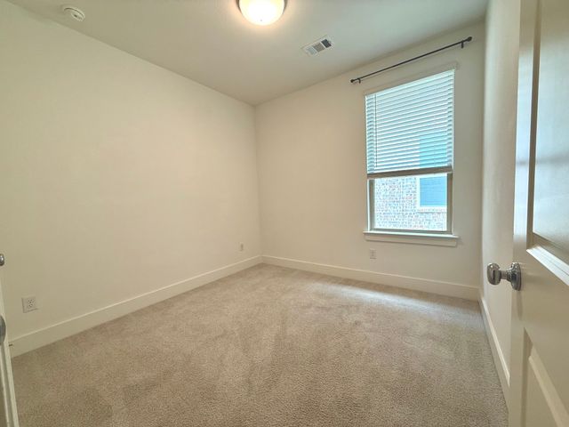 1817 Horseshoe Lane, Van Alstyne, TX 75495