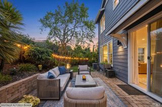 8 Rowe Ranch Ct, Novato, CA 94949