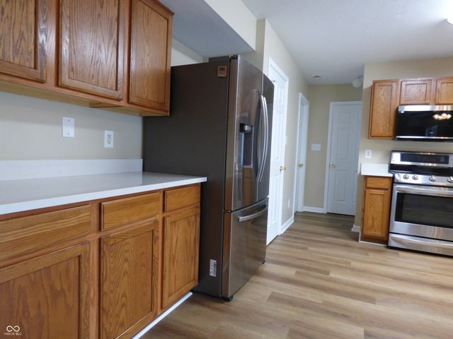6330 W Chelmsford Drive, Mccordsville, IN 46055