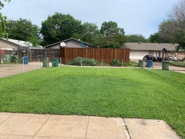 5041 AMHURST Lane, The Colony, TX 75056