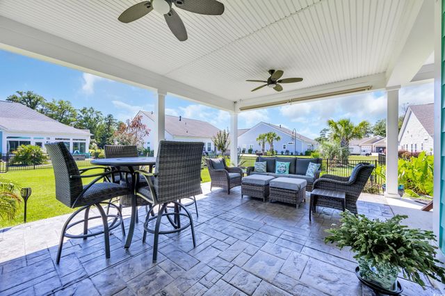 1736 North Cove Ct., North Myrtle Beach, SC 29582