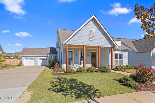 806 Long Leaf Circle, Brandon, MS 39042