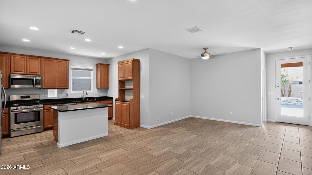 7233 E OSAGE Avenue, Mesa, AZ 85212 — photo 4