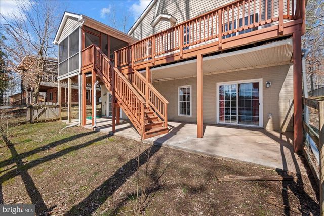 686 LAKE CAROLINE DR, Ruther Glen, VA 22546