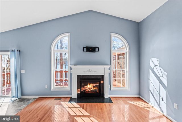 686 LAKE CAROLINE DR, Ruther Glen, VA 22546