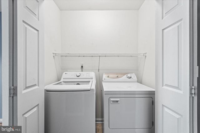 686 LAKE CAROLINE DR, Ruther Glen, VA 22546