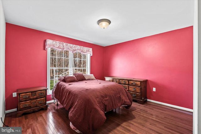 686 LAKE CAROLINE DR, Ruther Glen, VA 22546