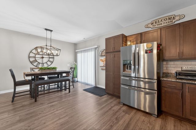 135 Triple Crown Ct, Shelbyville, TN 37160