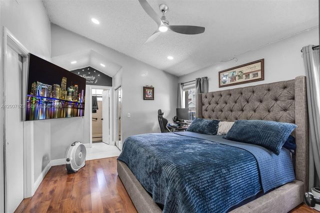 7059 Woodmont Way, Tamarac, FL 33321