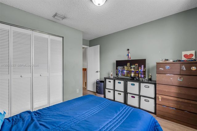 7059 Woodmont Way, Tamarac, FL 33321