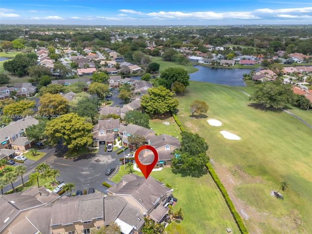 7059 Woodmont Way, Tamarac, FL 33321