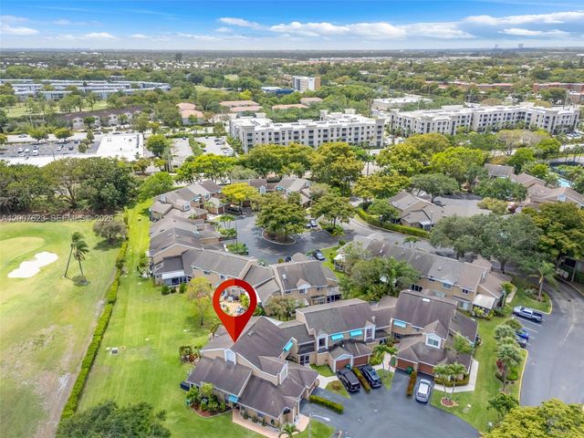 7059 Woodmont Way, Tamarac, FL 33321
