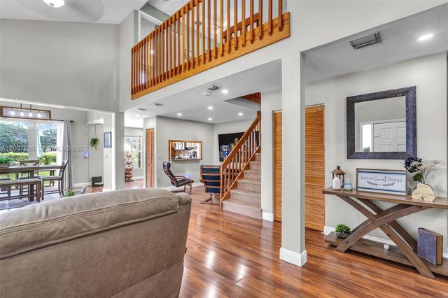 7059 Woodmont Way, Tamarac, FL 33321
