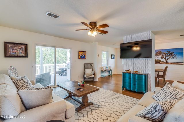 4537 Audubon Trail, Biloxi, MS 39532