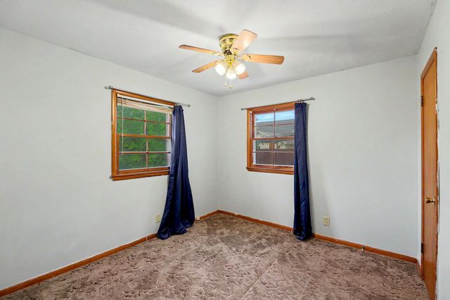 806 N Arapaho Ave, Wichita, KS 67212