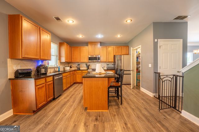 1208 LOOWIT FALLS Court, Braselton, GA 30517