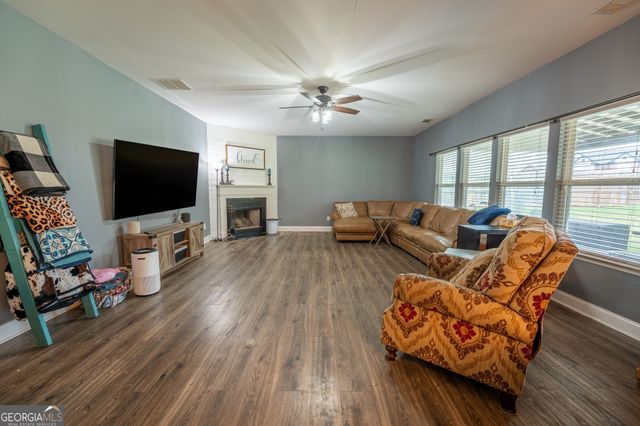 1208 LOOWIT FALLS Court, Braselton, GA 30517