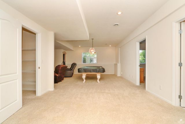 2700 St. Michael Circle, Manhattan, KS 66502