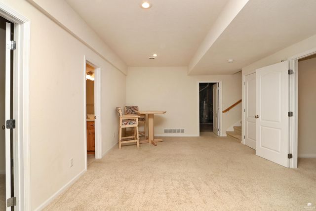 2700 St. Michael Circle, Manhattan, KS 66502