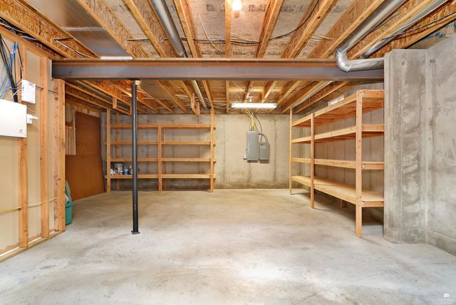 2700 St. Michael Circle, Manhattan, KS 66502