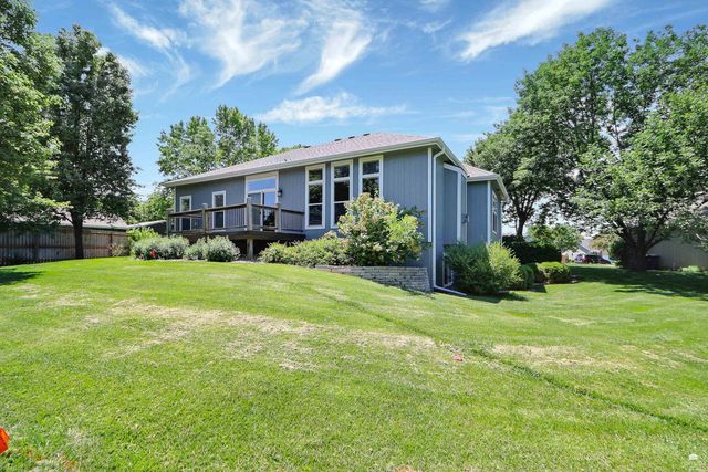 2700 St. Michael Circle, Manhattan, KS 66502