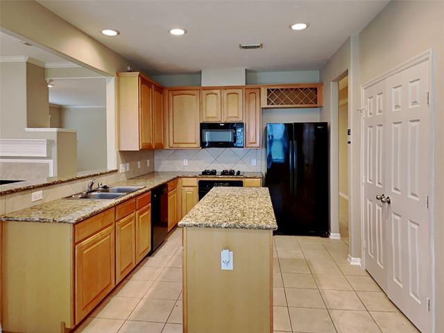 10923 Tattershall Lane, Missouri City, TX 77459