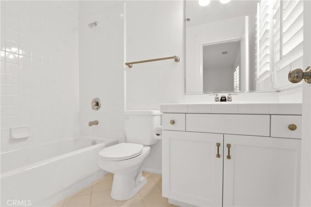 109 Waterman, Irvine, CA 92602