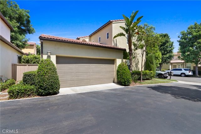 109 Waterman, Irvine, CA 92602