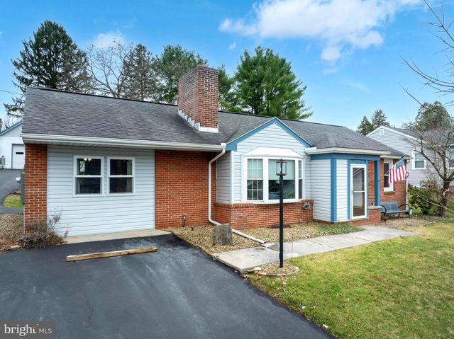 448 E BEAVER ST, Bellefonte, PA 16823
