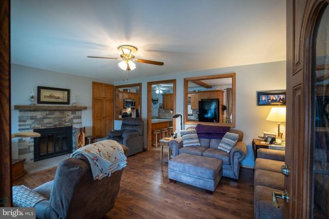 448 E BEAVER ST, Bellefonte, PA 16823