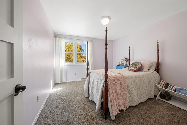 829 MEADOWBROOK DRIVE, Green Bay, WI 54313