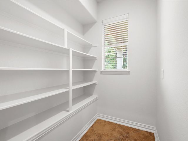 323 Arbor Ridge Lane, Conroe, TX 77384