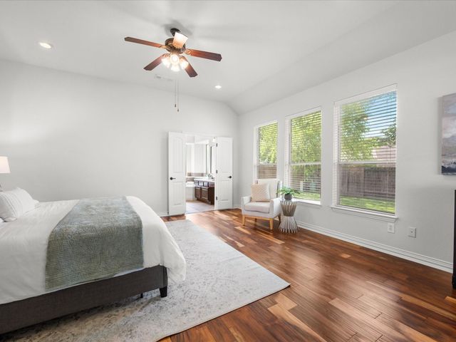 323 Arbor Ridge Lane, Conroe, TX 77384