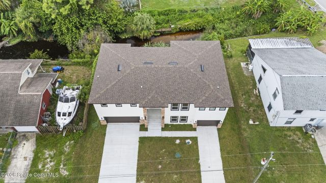 1121 River Drive NE, Palm Bay, FL 32905