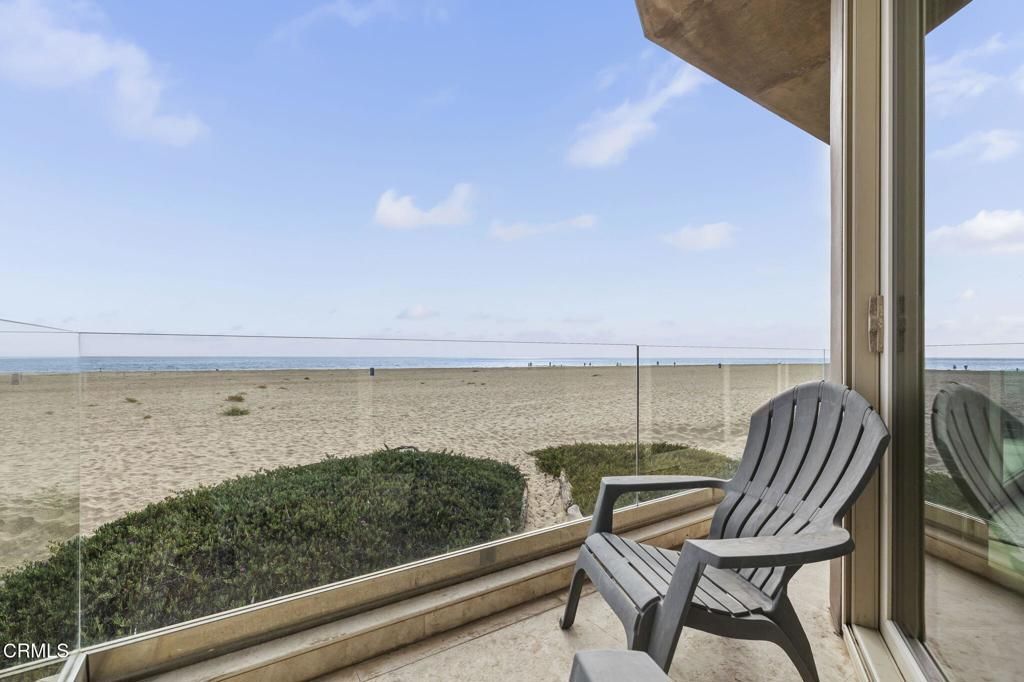 Image 14 of property listing at 3629 Ocean Drive, Oxnard, CA 93035