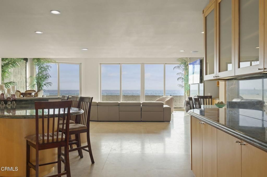 Image 25 of property listing at 3629 Ocean Drive, Oxnard, CA 93035