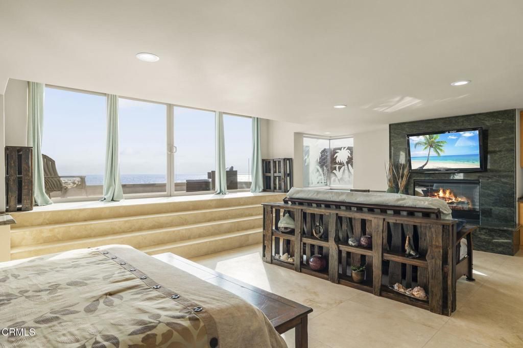 Image 29 of property listing at 3629 Ocean Drive, Oxnard, CA 93035