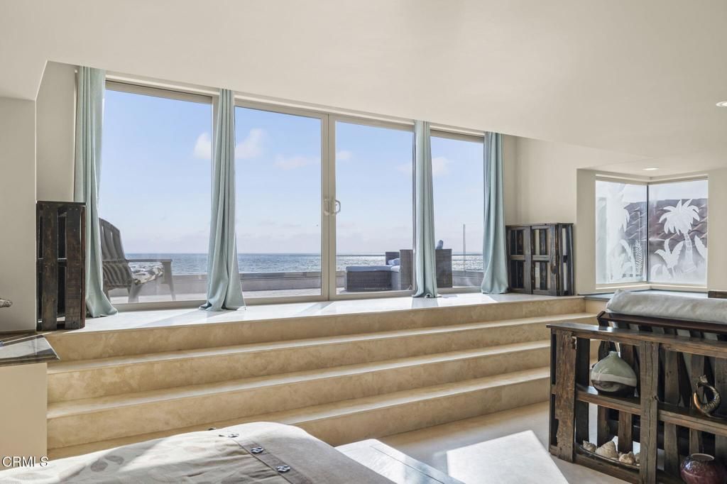 Image 32 of property listing at 3629 Ocean Drive, Oxnard, CA 93035
