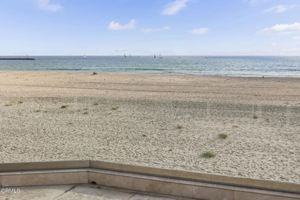 Image 36 of property listing at 3629 Ocean Drive, Oxnard, CA 93035