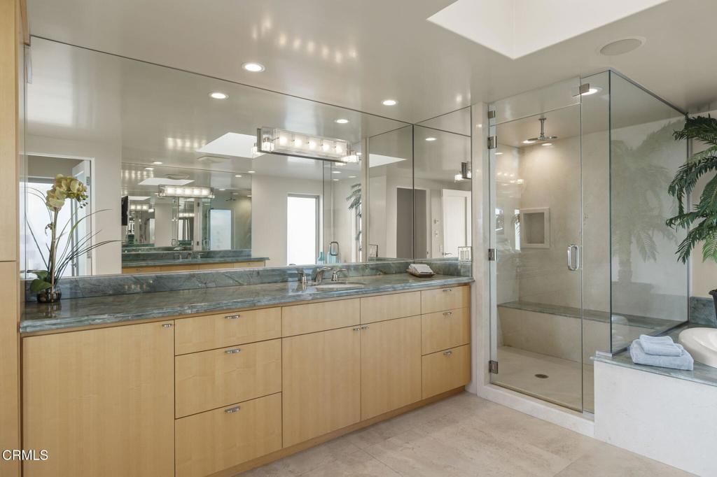 Image 43 of property listing at 3629 Ocean Drive, Oxnard, CA 93035