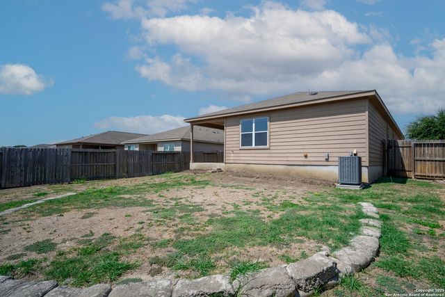 6139 Still Meadow, San Antonio, TX 78222
