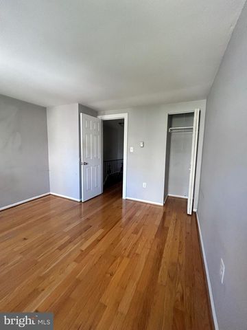 708 MEDINA ST, Philadelphia, PA 19147