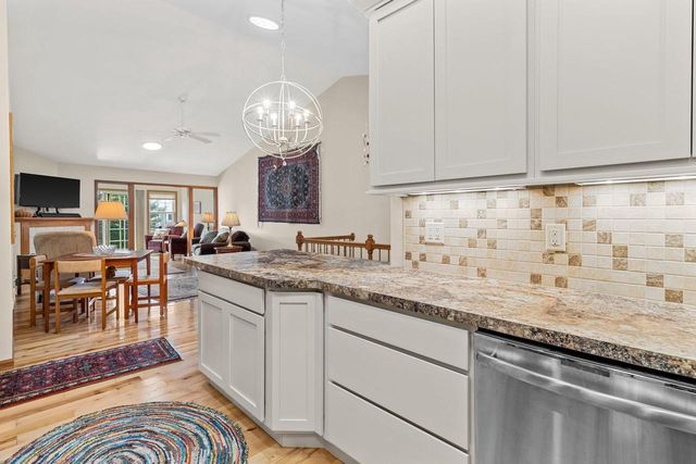 631 Cardinal Way, Sun Prairie, WI 53590