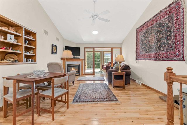 631 Cardinal Way, Sun Prairie, WI 53590