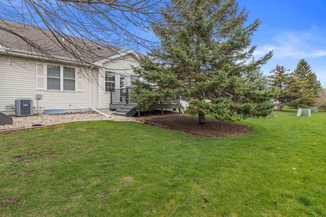 631 Cardinal Way, Sun Prairie, WI 53590
