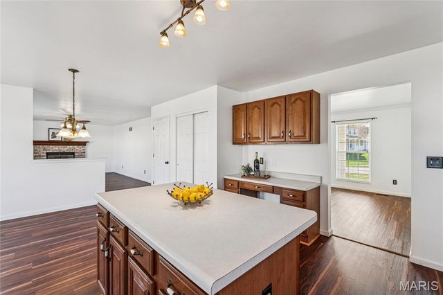 2005 Trio Drive, Wentzville, MO 63385