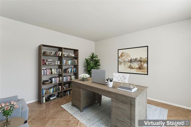 2005 Trio Drive, Wentzville, MO 63385