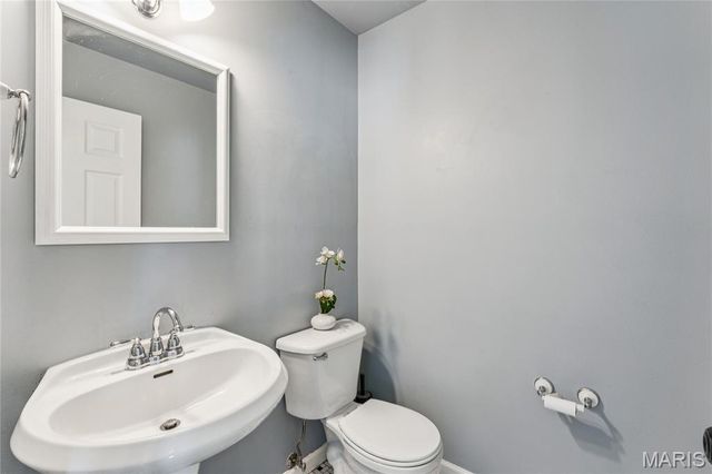 2005 Trio Drive, Wentzville, MO 63385