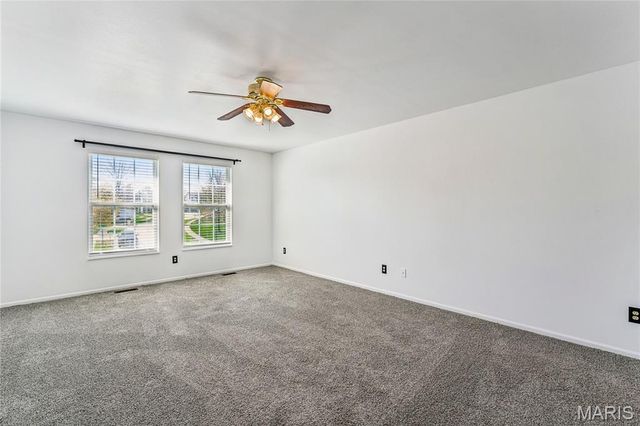 2005 Trio Drive, Wentzville, MO 63385