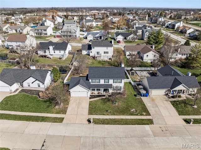 2005 Trio Drive, Wentzville, MO 63385